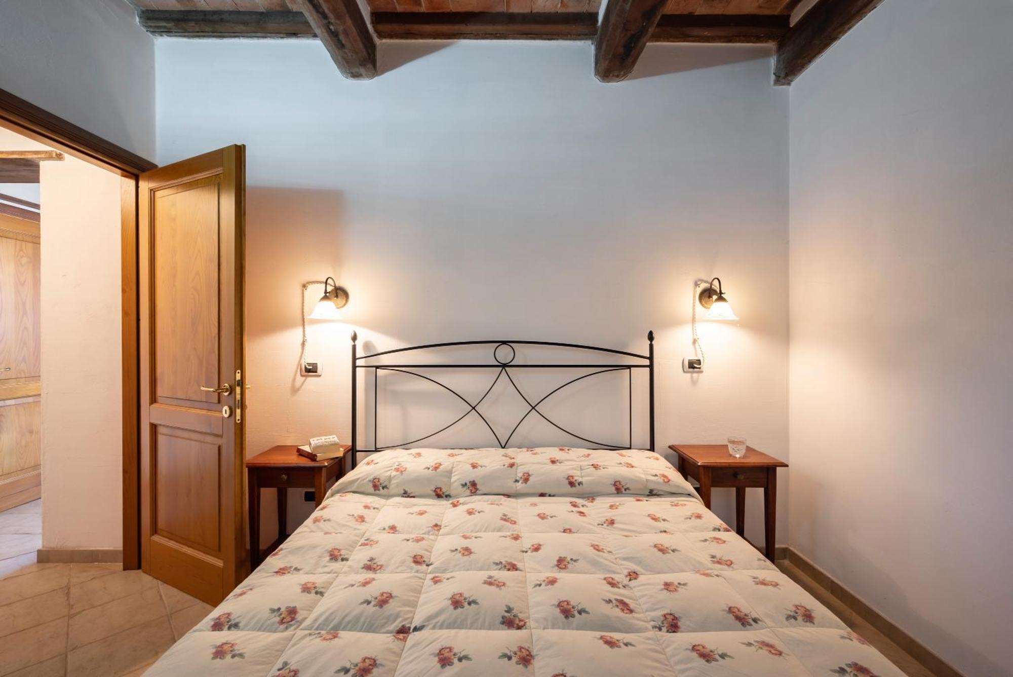 Relais Il Ciliegio Aparthotel Sorano  Exterior photo